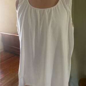Preswick & Moore White Sleeveless Camisole Tank